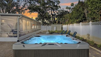 Deluxe House, Courtyard View | Terrace/patio