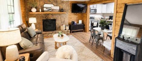 TV, fireplace
