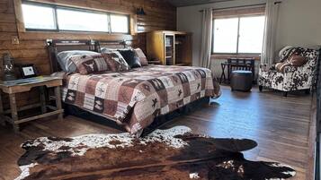 1 bedroom, iron/ironing board, travel crib, free WiFi