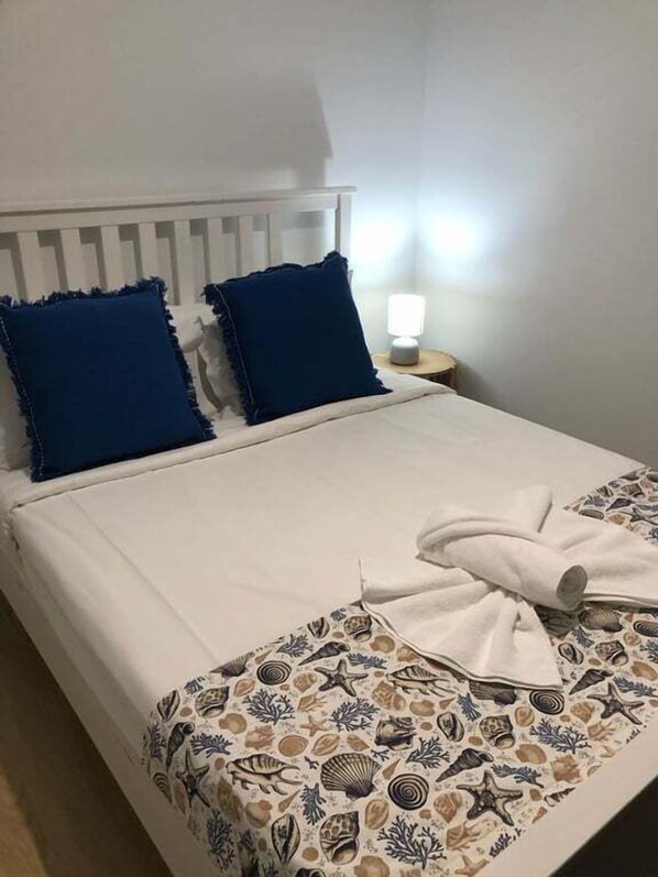3 habitaciones, tabla de planchar con plancha y wifi 
