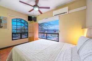 1 bedroom, WiFi - Mariposita Marina Real #2 (Playa Flamingo)