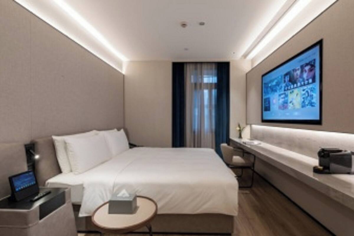 Double Room | Peralatan tempat tidur hipoalergenik, busa memori, bar mini percuma 