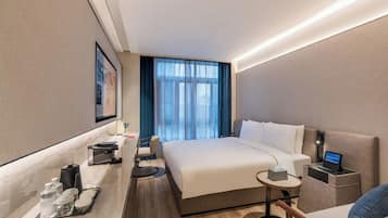 Deluxe Double Room, City View | Hypo-allergenic bedding, memory-foam beds, free minibar