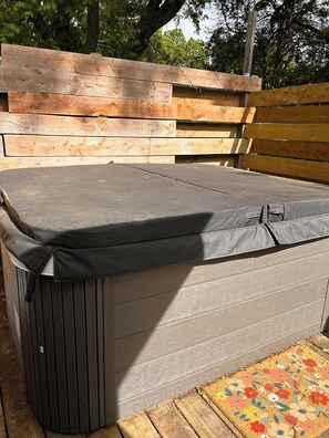 Idromassaggio all'aperto