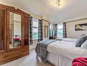 Room - Dunoon - Sleeps 17 - Group Retreat with Parking (Dunoon)