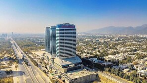 Exterior - Movenpick Hotel Centaurus (Islamabad)