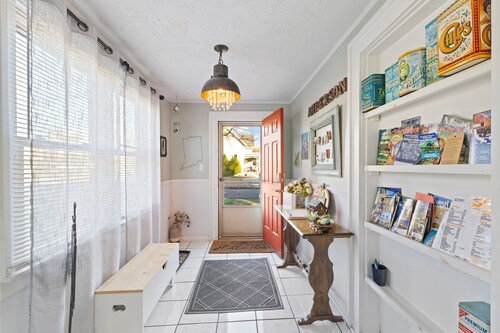 Charming 3BR Home in Historic Downtown Anderson