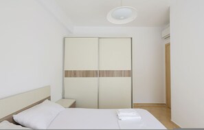 House - Lura Apartment 05 in Plazhi San Pietro (Ishëm)