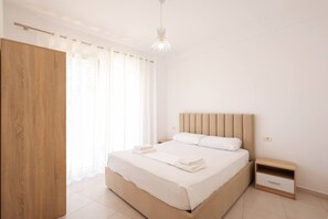 House - Lura Apartment 07 in Plazhi San Pietro (Ishëm)
