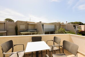 House - Lura Apartment 07 in Plazhi San Pietro (Ishëm)