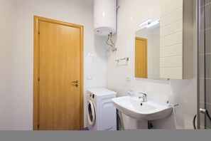 House - Lura Apartment 07 in Plazhi San Pietro (Ishëm)