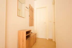 House - Sanpietro Vacation Apartment 050 (Ishëm)