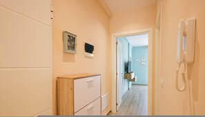 House - Sanpietro Vacation Apartment 055 (Ishëm)