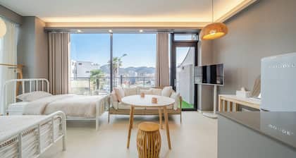 Tongyeong Present Gamsung Pension
