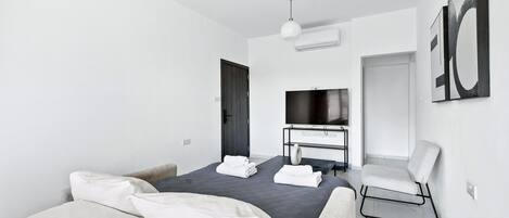 2 chambres, fer et planche Ă repasser, Wi-Fi, draps fournis