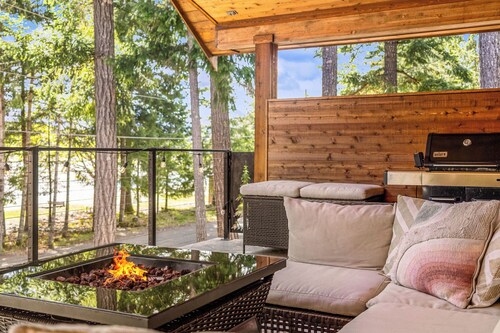 Packwood River Cabin, Mystical Mushroom Manor
