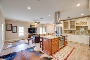 Private kitchen - Charming 2-bedroom apartment with AC in beautiful Islamorada (Islamorada)