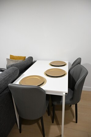 Dining - Relax in this calm, spacious, stylish space featuring top-of-the-line appliances (Nisku)