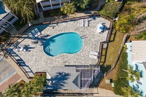 Pool - Cozy Bay-View 2BR/2.5 Bath in Port St. Joe with Pool & Beach (Port St. Joe)