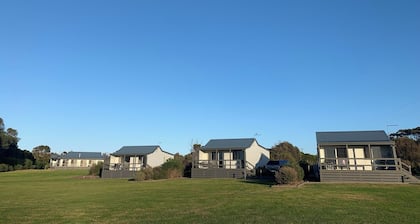 Fully self contained cabin, with water and farm views