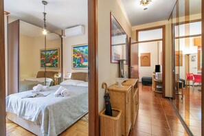 Free WiFi, bed sheets - Sweet Home Silvana, Sanremo, Italy (Sanremo)