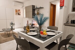 Dining - Cozy 2bdr Apart In Bugibba Square, San-Paul-Il-Bahar, Malta (San-Paul-Il-Bahar)