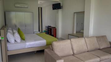 Estudio Deluxe, 1 cama King size, balcón, vista a la montaña