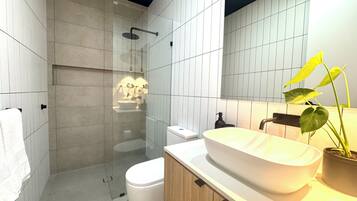 Dusche, Haartrockner, Handtücher, Seife