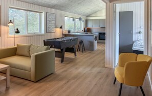 Interior - Nice home in Oksbøl with WiFi (Oksbøl)