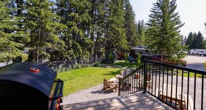 RIVER SOUTH - Hard Top Wilderness Retreat