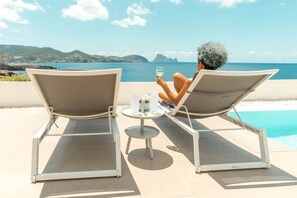 Indoor pool - Casa del Mar -beautiful house vilt pool ans spectacular sea views to Es Vedra (Balearic Islands)
