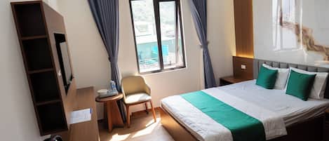 Luxury Double Room, City View | Premium bedding, memory foam beds, individually decorated