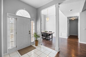 Dining - Favor Home- Serene Spacious 3BR Near Augusta National, King Bed, Sleeps 8 (Martinez)