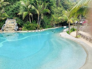 Piscine extérieure