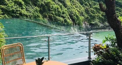 Forest Sky Villa - Flamingo Cat Ba