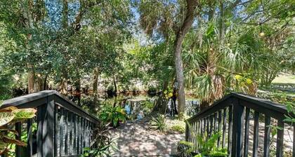 Tropical Lakefront Retreat | Hot Tub + Kayak