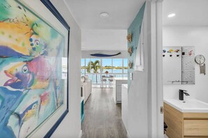 Interior - Oceanview Condo w/ Pool + Direct Beach Access (Marathon)