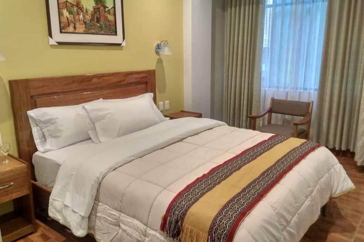 Standard Double Room | Laptop workspace, WiFi (free)