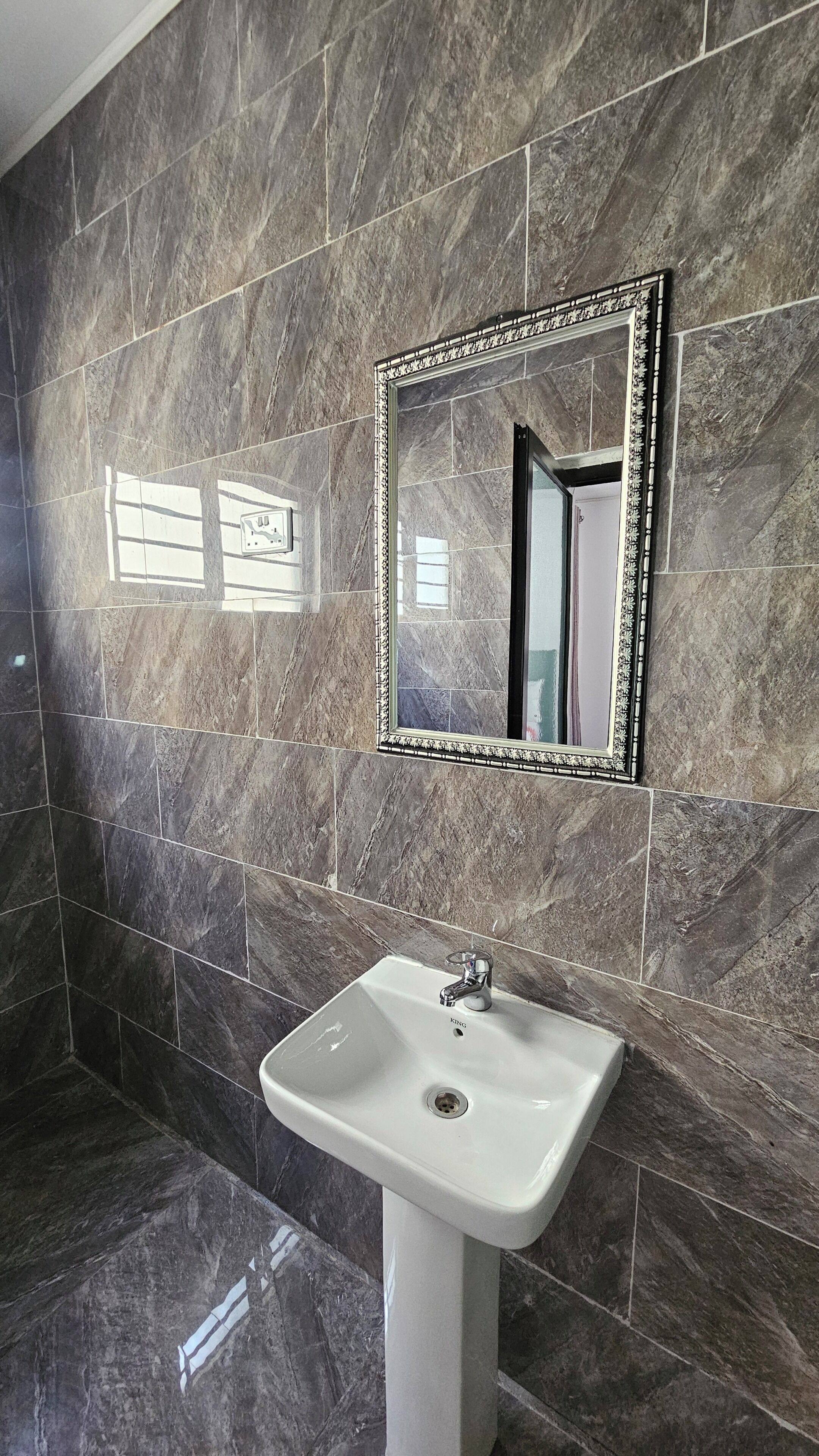 Deluxe Double Room | Bilik Mandi