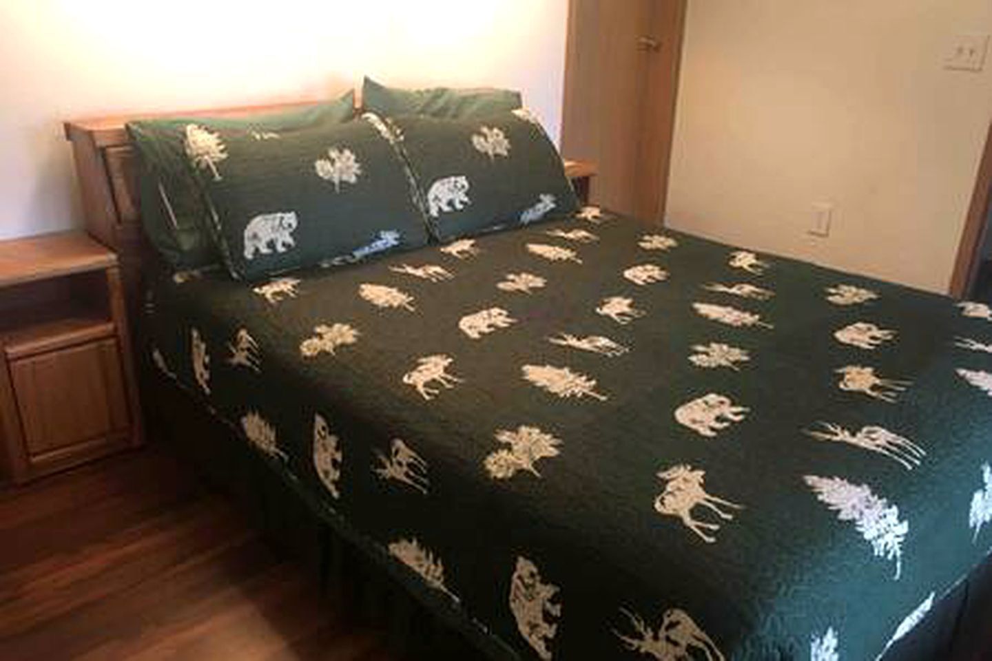 1 Schlafzimmer, Schreibtisch, Bügeleisen/Bügelbrett, WLAN