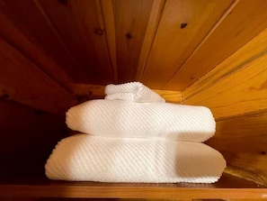Miscellaneous - Pet-Friendly Cabin Rental for Two along River near Thompson Falls, Montana (Thompson Falls)