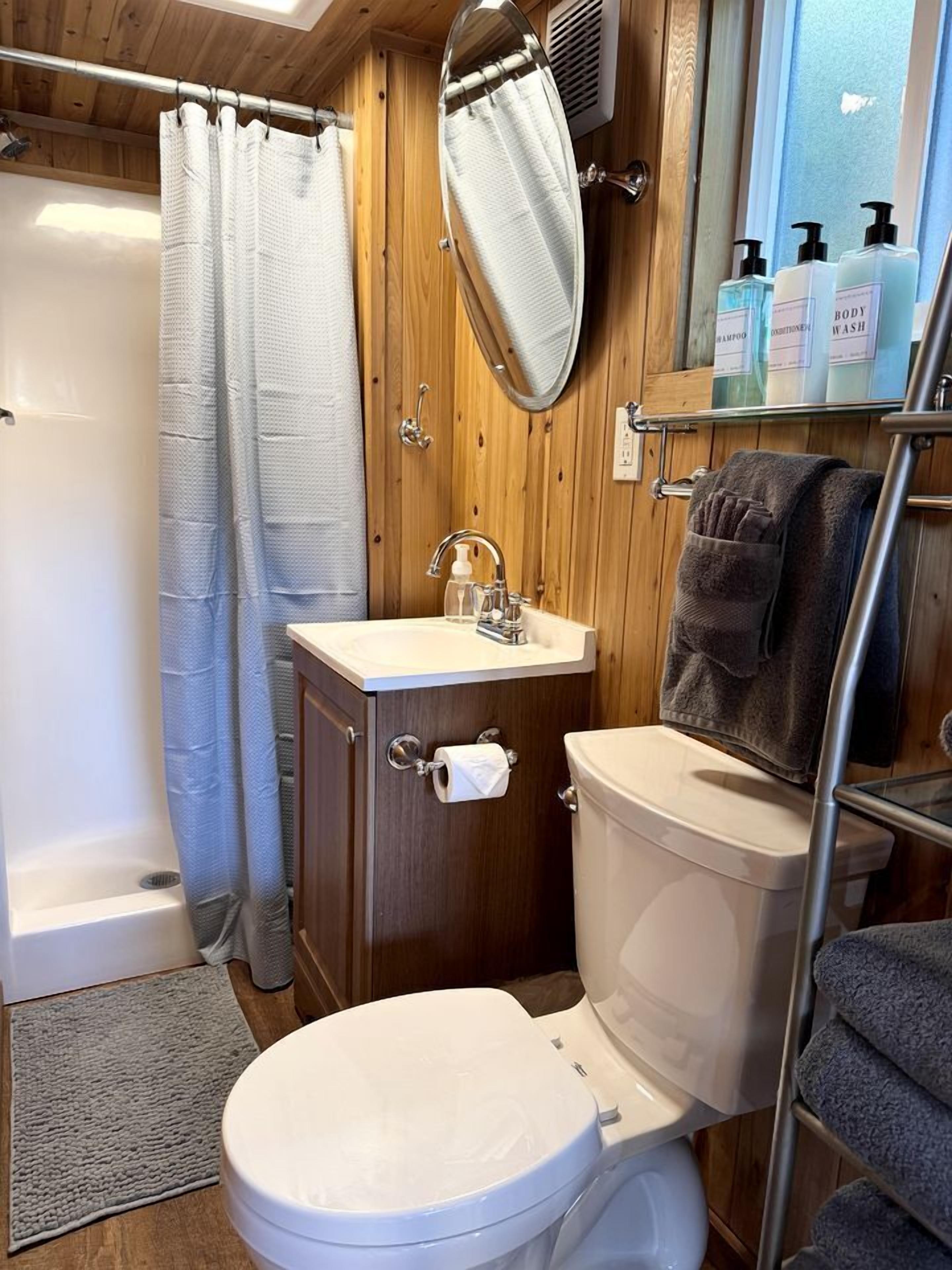 Towels, soap, shampoo