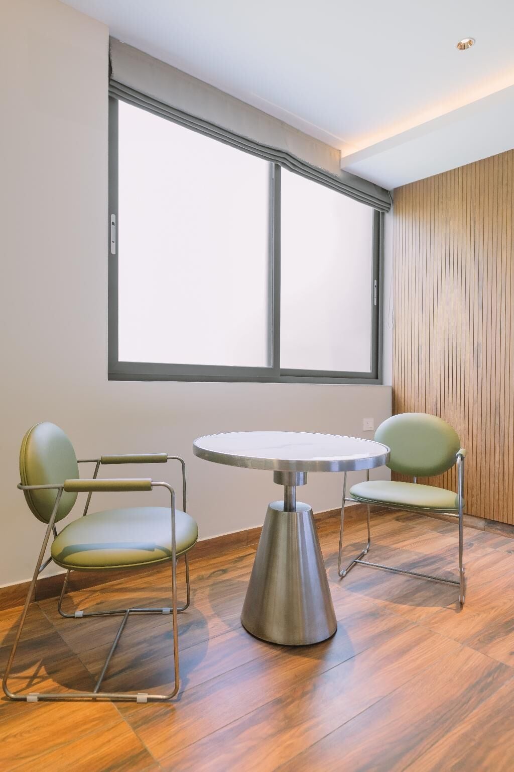 Classic Studio Suite | In-room safe, iron/ironing board, free WiFi, wheelchair access