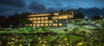 EVORA RESORT AND SPA