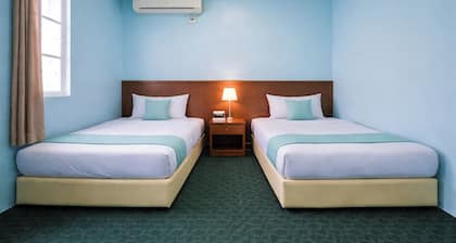 Bangi Lanai Hotel