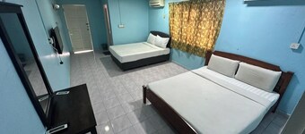 Bangi Lanai Hotel