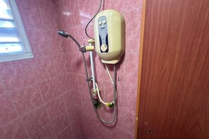 Ducha, cabezal de ducha tipo lluvia, artículos de tocador gratuitos