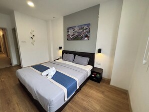 Superior Room, 1 King Bed