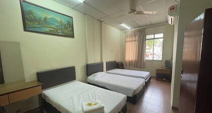 White House Hotel Kluang