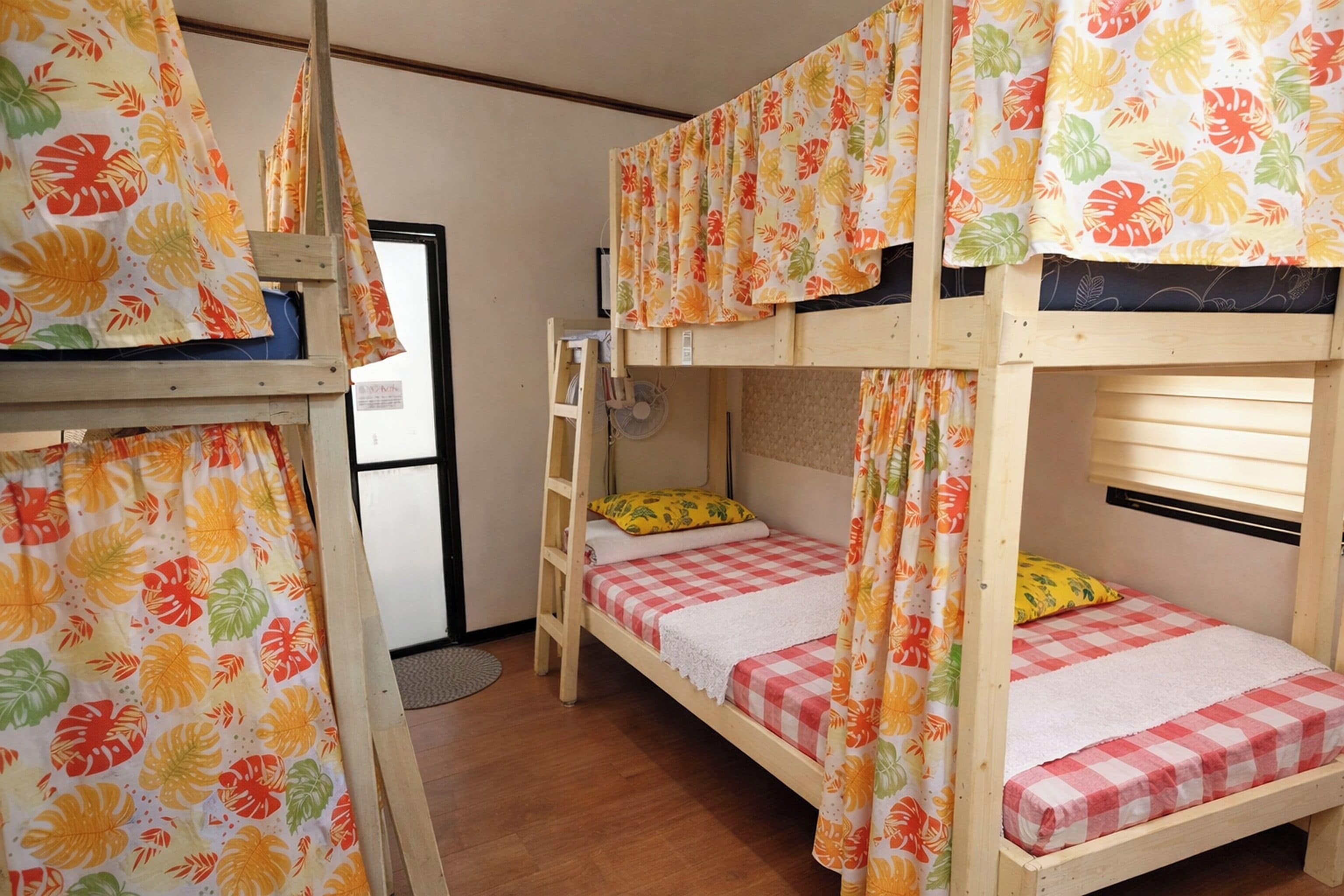 Family Room | Desk, iron/ironing board, free WiFi, bed sheets